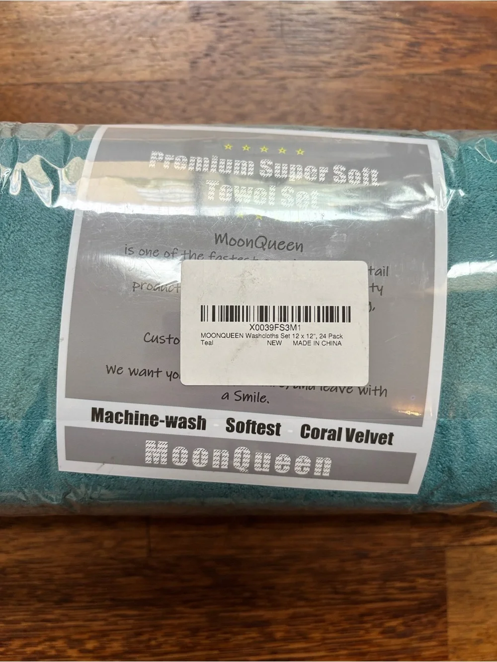 MOONQUEEN Ultra Soft Premium Washcloths, Face Towels Set - set of 24 - NEW